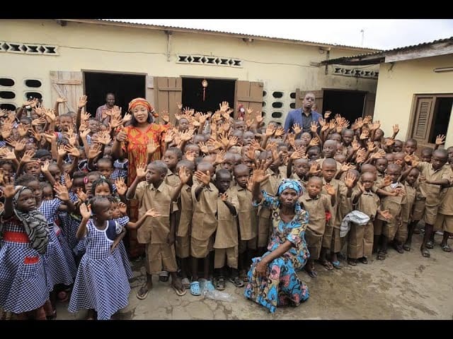 Les actions politiques et sociales de Aminata 24